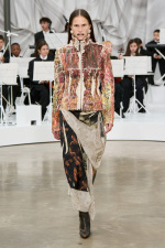 LOOK_37