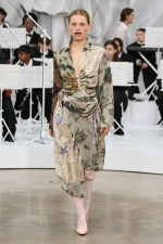 LOOK_42