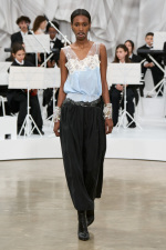 LOOK_56