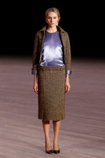 Look-10-DELILAH