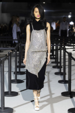 LOOK_18_MAL2510_PARIS_SS26_AG01279