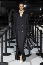 LOOK_39_MAL2510_PARIS_SS26_AG02869