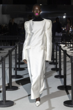 LOOK_43_MAL2510_PARIS_SS26_AG03151
