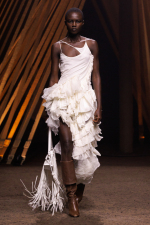McQueen_SS26_Look_17