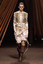 McQueen_SS26_Look_28