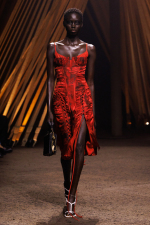 McQueen_SS26_Look_38