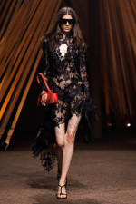 McQueen_SS26_Look_45