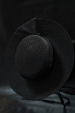 029-hat-BK
