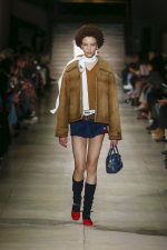 MIU-MIU-FW22_LOOK-15