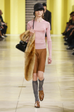 MIU-MIU_FW25_LOOK_1