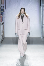 MM6-Maison-Margiela-AW22-Look-24