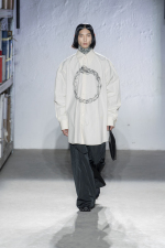 MM6-Maison-Margiela-AW22-Look-34