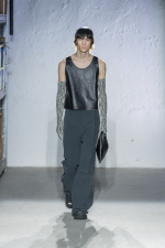 MM6-Maison-Margiela-AW22-Look-9