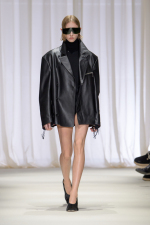 MM6_SHOW_AW24_LOOK04