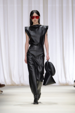 MM6_SHOW_AW24_LOOK07