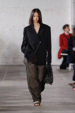 N-Pasqualetti_ss25_runway_press_look03