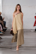 N-Pasqualetti_ss25_runway_press_look14