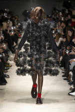 Noir-Kei-Ninomiya_FW26-27_04