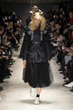 Noir-Kei-Ninomiya_FW26-27_11