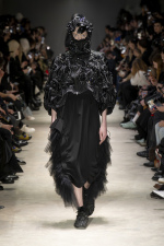 Noir-Kei-Ninomiya_FW26-27_15