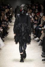 Noir-Kei-Ninomiya_FW26-27_16