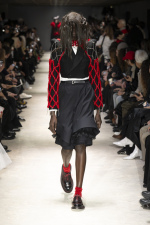 Noir-Kei-Ninomiya_FW26-27_25