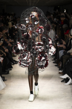Noir-Kei-Ninomiya_FW26-27_34
