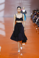 Prada-Donna-SS26-39
