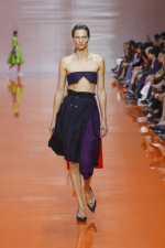 Prada-Donna-SS26-4