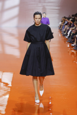 Prada-Donna-SS26-42