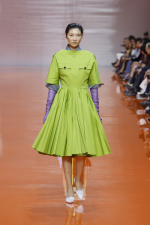 Prada-Donna-SS26-7