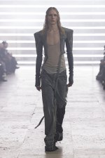 Rick-Owens-Men-FW25-LOOK-15