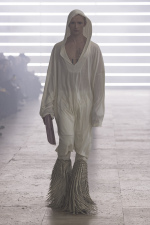 Rick-Owens-Men-FW25-LOOK-26