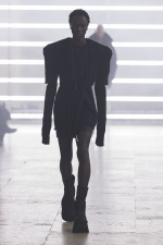 Rick-Owens-Men-FW25-LOOK-3