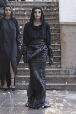 Rick-Owens-RTW-SS25-Paris-072