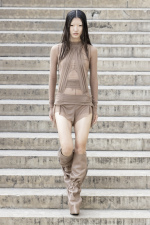 Rick-Owens-RTW-SS26-Paris-04