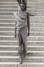 Rick-Owens-RTW-SS26-Paris-24