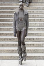Rick-Owens-RTW-SS26-Paris-39