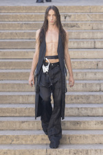 Rick-Owens-Men-SS26-Paris-LOOK-20