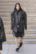 Rick-Owens-Men-SS26-Paris-LOOK-29