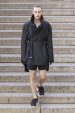 Rick-Owens-Men-SS26-Paris-LOOK-33