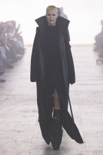 Rick-Owens-RTW-FW25-02