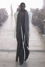 Rick-Owens-RTW-FW25-09