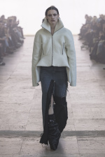 Rick-Owens-RTW-FW25-23