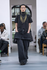 Sacai_WSS2025_31