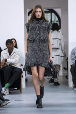 Sacai_WSS2025_32
