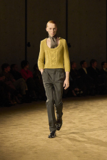 SAINT_LAURENT_FASHION_SHOW_MEN_WINTER26_RUNWAY_HR_14