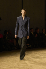 SAINT_LAURENT_FASHION_SHOW_MEN_WINTER26_RUNWAY_HR_25