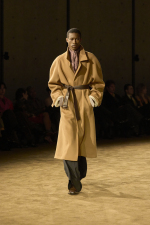 SAINT_LAURENT_FASHION_SHOW_MEN_WINTER26_RUNWAY_HR_28