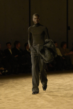 SAINT_LAURENT_FASHION_SHOW_MEN_WINTER26_RUNWAY_HR_6